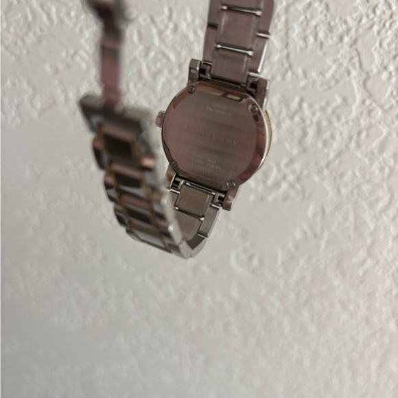 Burberry Gold and Silver Classic Watch - Picture 3 of 5